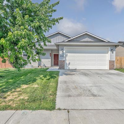 215 Union Pacific Cir, Homedale, ID 83628