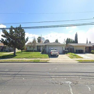 2152 1 St St, Atwater, CA 95301