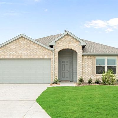 216 Eagle View Ln, Commerce, TX 75428