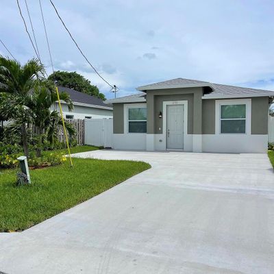 216 Ne 13th Avenue, Boynton Beach, FL 33435