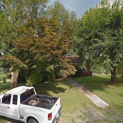 2162 E Outer Dr, Morristown, TN 37814