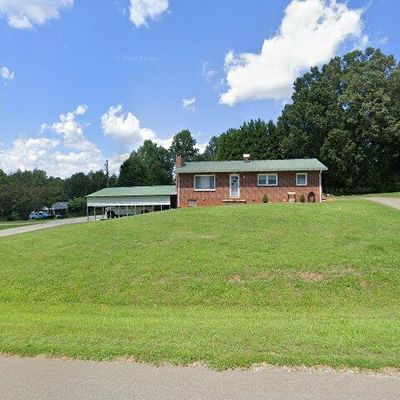 2166 Rural Retreat, Lenoir, NC 28645