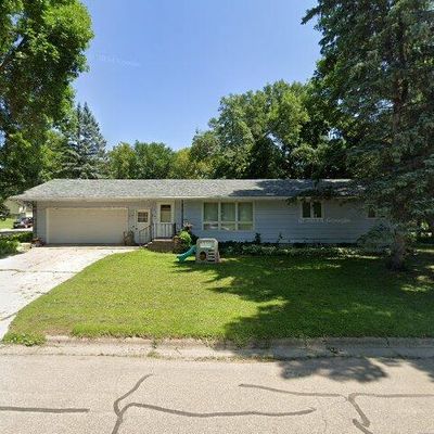 217 2 Nd St Nw, Pelican Rapids, MN 56572