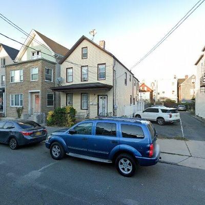 217 Clark Pl, Elizabethport, NJ 07206