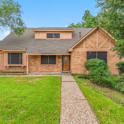 219 White Cedar St, Houston, TX 77015