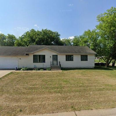 22 4 Th St Nw, Crosby, MN 56441