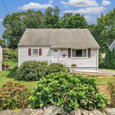 22 Lovatt St, Norwalk, CT 06851