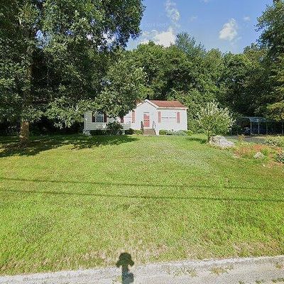 22 Ruth Dr, Plainfield, CT 06374