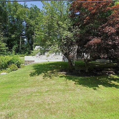 22 Scenic Rd, Madison, CT 06443