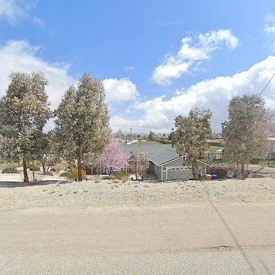 22004 Golden Star Blvd, Tehachapi, CA 93561