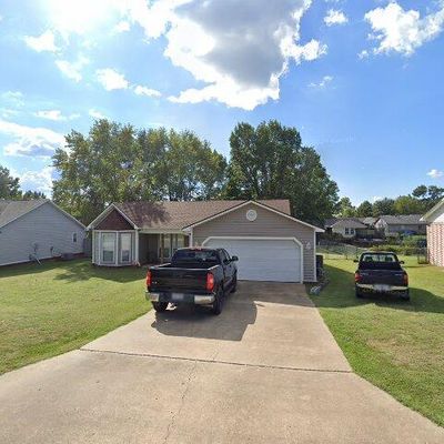 2205 Granite Cir, Van Buren, AR 72956