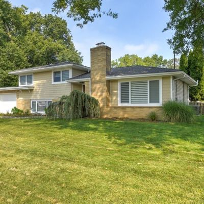 221 Poplar Ave, Pompton Lakes, NJ 07442