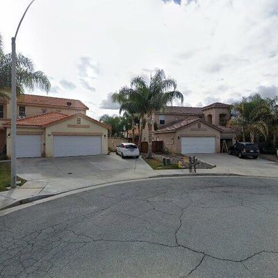 2216 Brittany Ct, San Jacinto, CA 92583