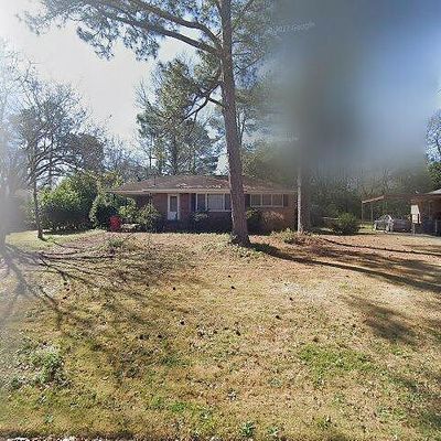 2619 Pauladale Dr, Macon, GA 31211