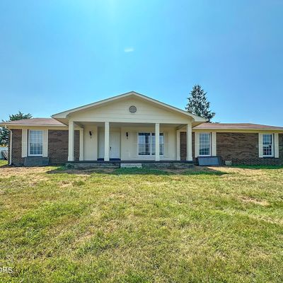 262 Oxford Cir, Harrogate, TN 37752