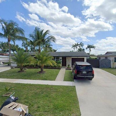 2622 Bahia Rd, West Palm Beach, FL 33406