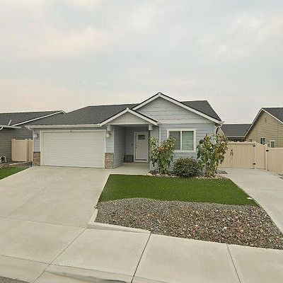 263 S Mystical Ave, East Wenatchee, WA 98802