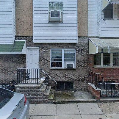 2652 S Alder St, Philadelphia, PA 19148