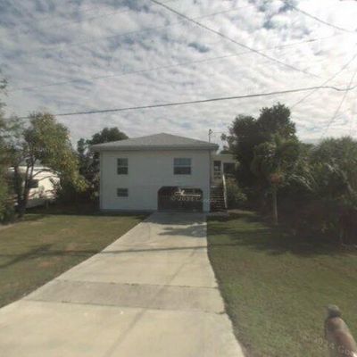 2652 York Rd, Saint James City, FL 33956