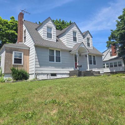 266 Pine St, Penns Grove, NJ 08069