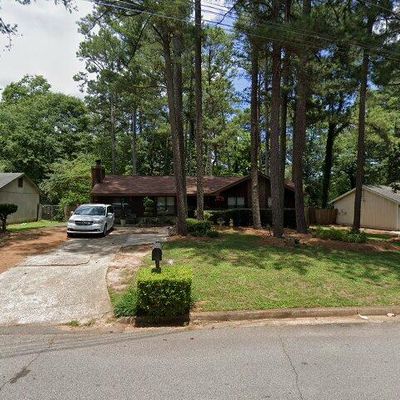 27 Burnham Dr, Jonesboro, GA 30238