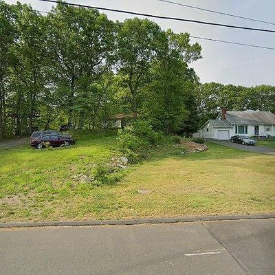 27 Rocky Hill Ter, Trumbull, CT 06611