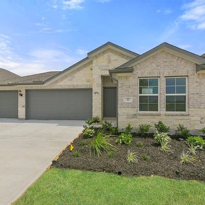 27 Wichita Trl, Dayton, TX 77535