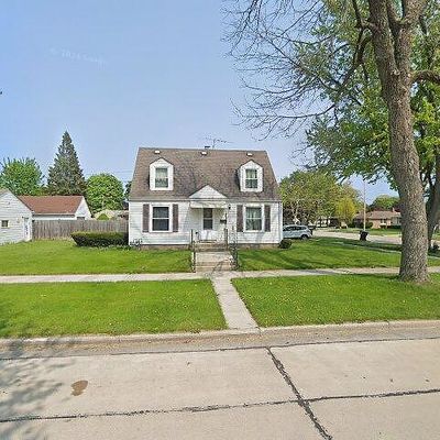 2707 Arthur Ave, Racine, WI 53405