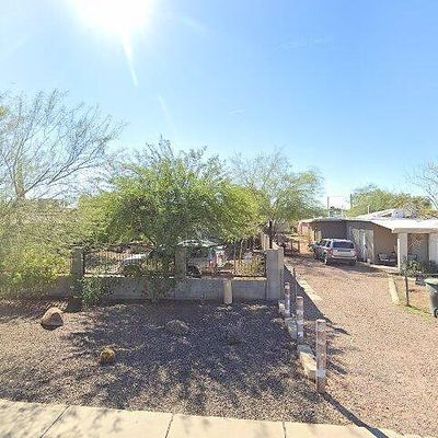 2711 E Moreland St, Phoenix, AZ 85008