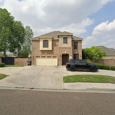 2718 Braids Dr, Laredo, TX 78045