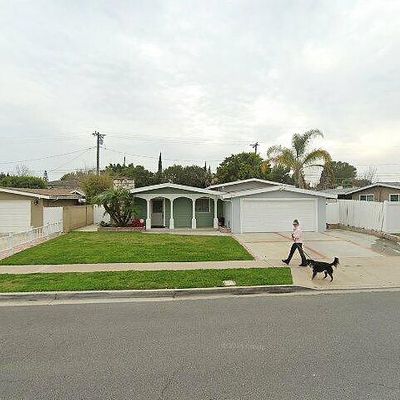 275 E Wilson St, Costa Mesa, CA 92627