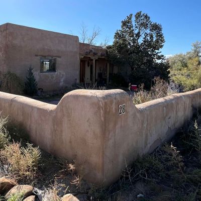 28 Eototo Rd, El Prado, NM 87529