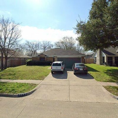 2809 White Oak Dr, Grand Prairie, TX 75052