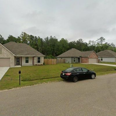 28153 Blue Sky Dr, Ponchatoula, LA 70454