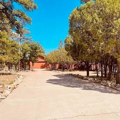 2829 Well Water Rd, Happy Jack, AZ 86024