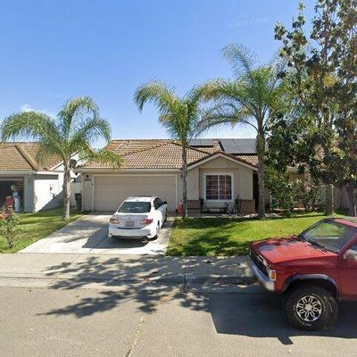 2880 Elm St, Livingston, CA 95334