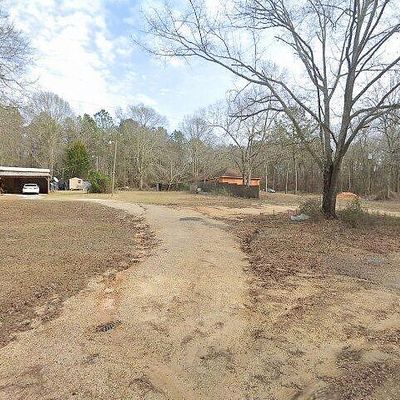 29 Willie Lindsey Dr, Collins, MS 39428