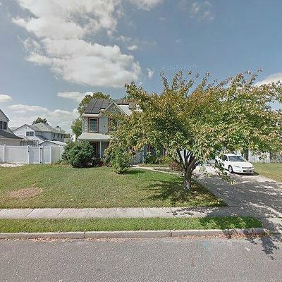 29 Windham Dr, Mount Holly, NJ 08060