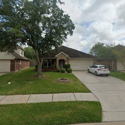 2906 Bristol Bend Ln, Dickinson, TX 77539