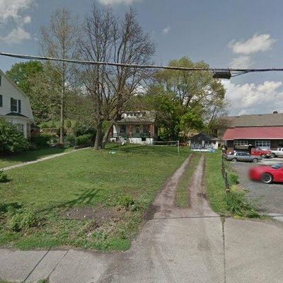 249 E College St, Canonsburg, PA 15317