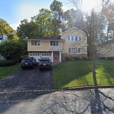 25 Beverly Rd, Summit, NJ 07901