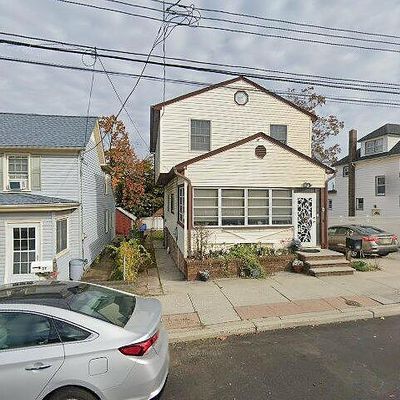 25 Roll Ave, South Amboy, NJ 08879