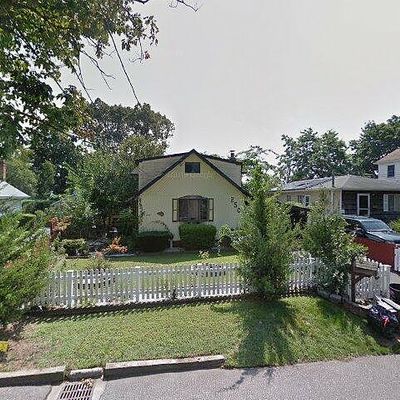 250 Florida Ave, Copiague, NY 11726