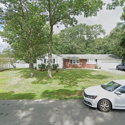 250 Juniper Ln, Forked River, NJ 08731