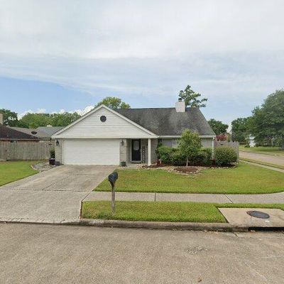 2512 Julie St, Pearland, TX 77581