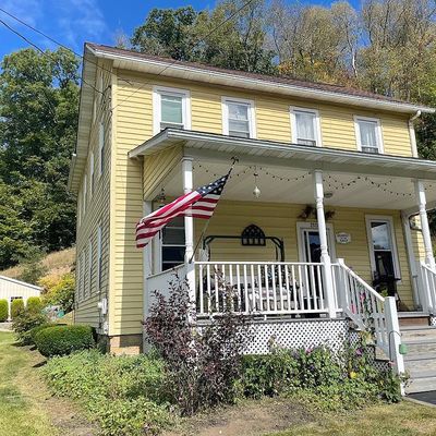 2520 Saylor School Rd, Hollsopple, PA 15935