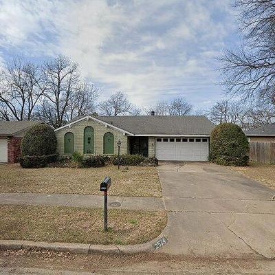 2524 S 106 Th Ave E, Tulsa, OK 74129