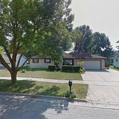 2524 Wesley Ave, Janesville, WI 53545