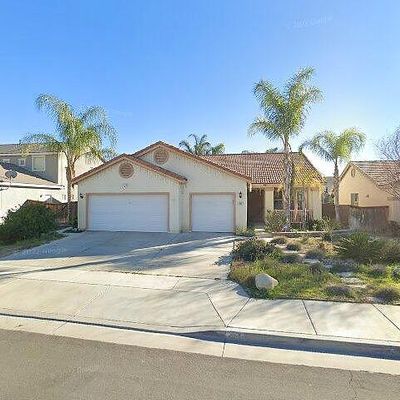 254 Captains Ct, San Jacinto, CA 92583