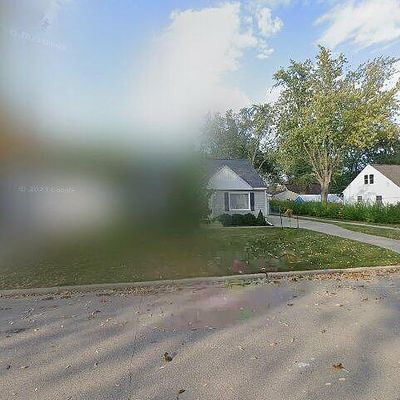 2554 Tulip Ln, Green Bay, WI 54313